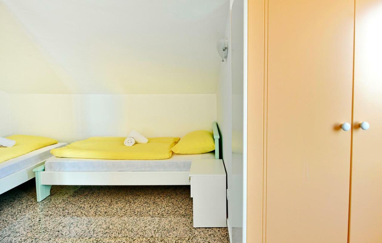 Apartman Del Mar Apartment Пореч Екстериор снимка