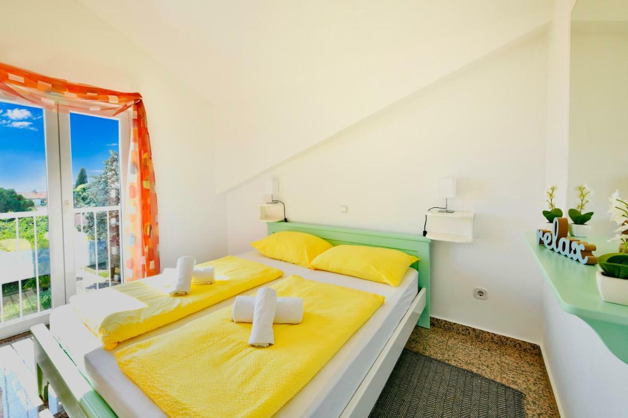 Apartman Del Mar Apartment Пореч Екстериор снимка