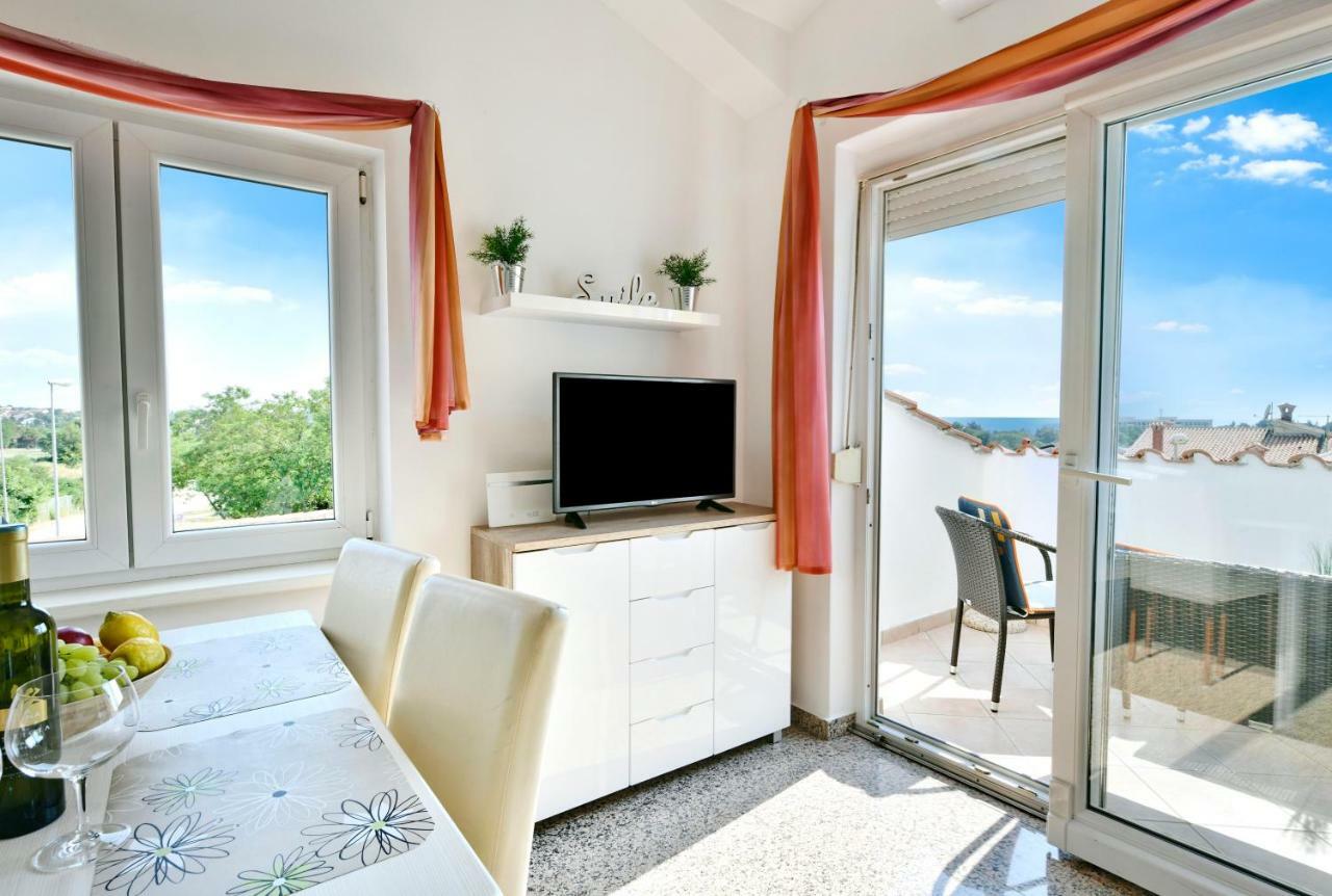 Apartman Del Mar Apartment Пореч Екстериор снимка