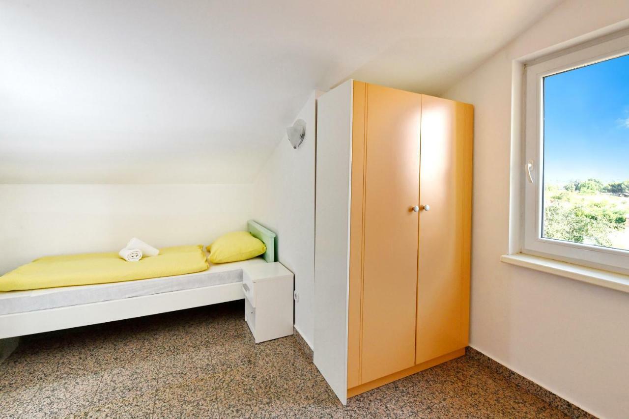 Apartman Del Mar Apartment Пореч Екстериор снимка